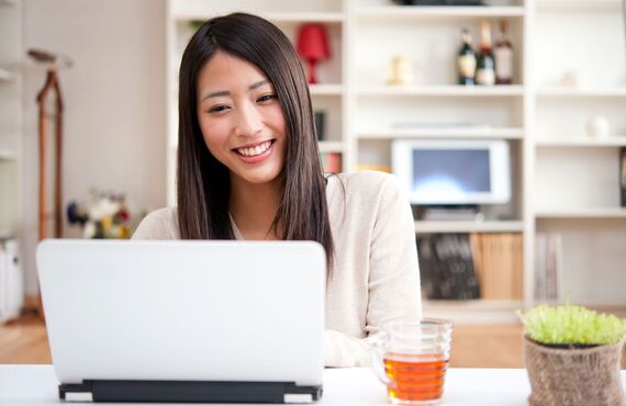 お手軽なオンラインのお問い合わせにも対応しており好評です | 広島市の社労士・ふちがみ労務管理センター